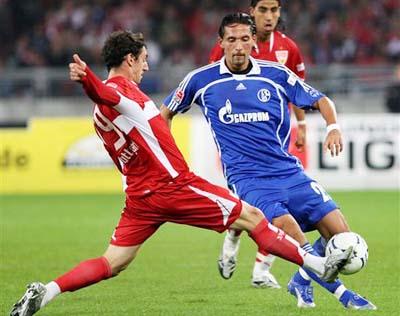 休斯面对的 休斯面对的